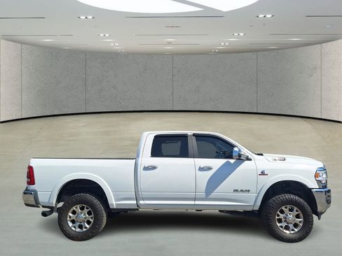 Used 2021 RAM 2500 Laramie AWD/4WD image 5