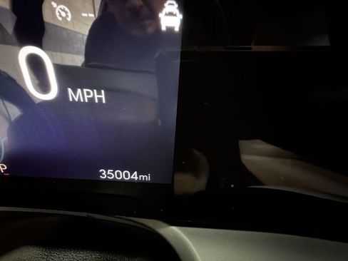 Certified 2024 Buick Encore GX Preferred w/ Comfort Package AWD/4WD image 15