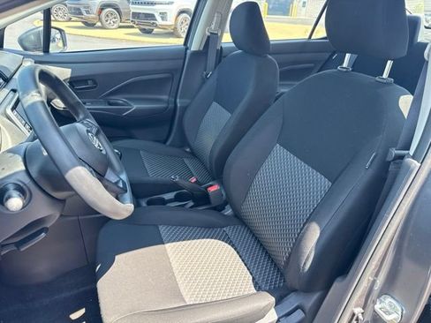 Used 2024 Nissan Versa S FWD image 12