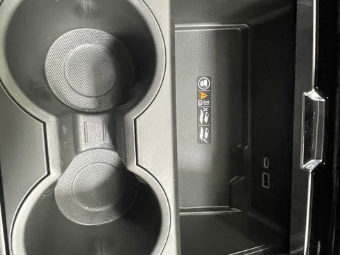 New 2026 GMC Yukon XL Denali image 21