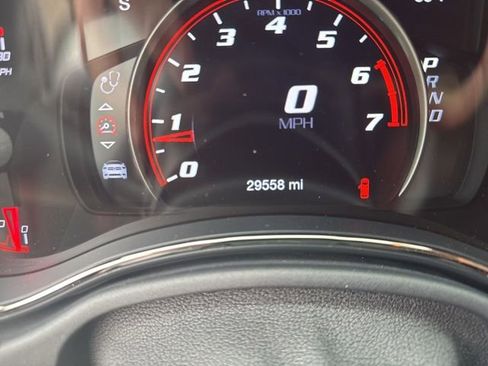 Used 2018 Dodge Durango SRT w/ Technology Group AWD/4WD image 3