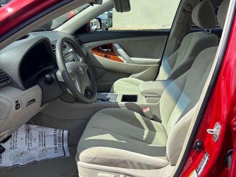 Used 2007 Toyota Camry LE FWD image 9