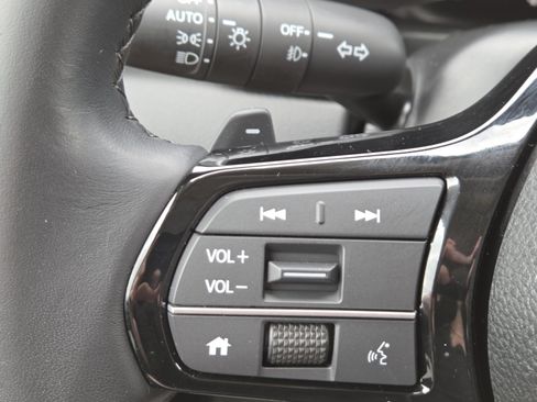 Used 2024 Honda Pilot Touring image 36