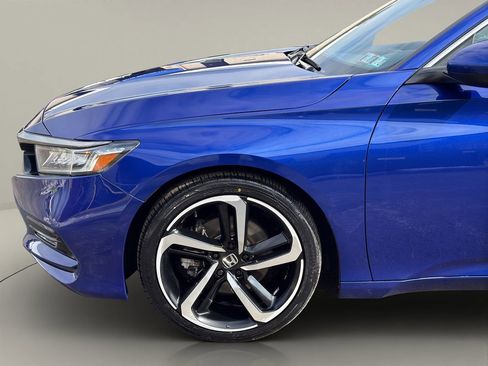Used 2018 Honda Accord Sport image 22
