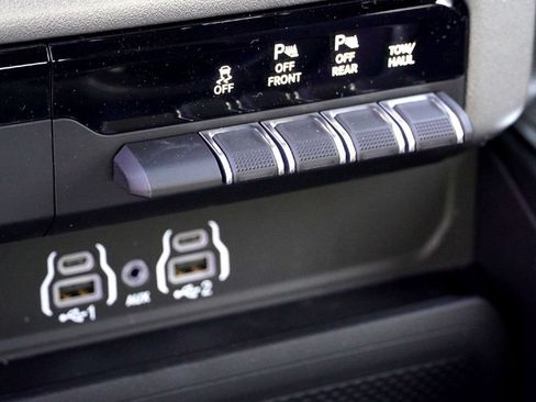 New 2026 RAM 1500 Lone Star AWD/4WD image 18