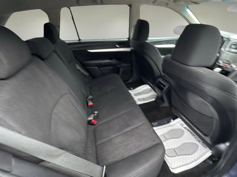 Used 2013 Subaru Outback 2.5i Premium w/ All-Weather Pkg image 14