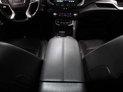 Certified 2022 GMC Terrain SLT w/ Tech Package image 33