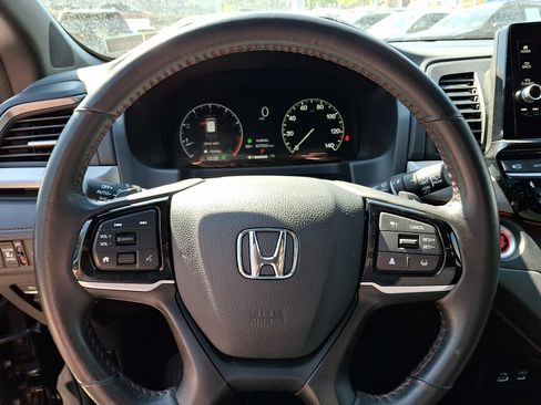 Used 2025 Honda Odyssey Sport-L image 21