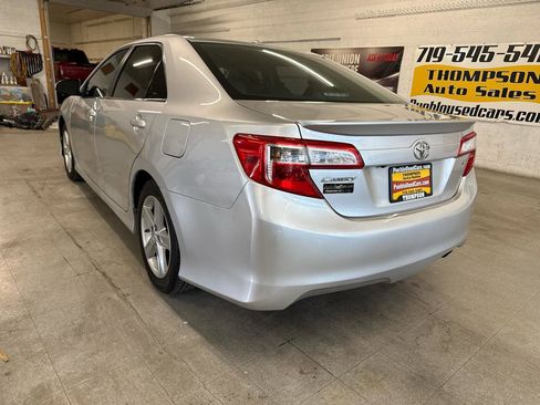 Used 2012 Toyota Camry SE w/ Leather Pkg FWD image 91