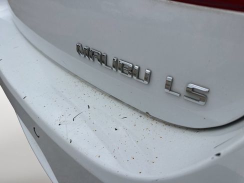 Used 2015 Chevrolet Malibu LS FWD image 11