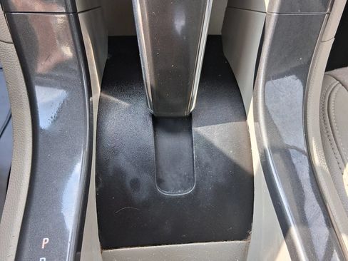 Used 2013 Chevrolet Volt Premium w/ Premium Trim Package FWD image 19