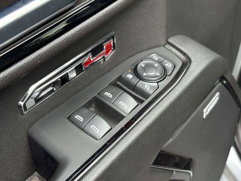 Certified 2024 GMC Sierra 1500 AT4 w/ AT4 Preferred Package AWD/4WD image 15