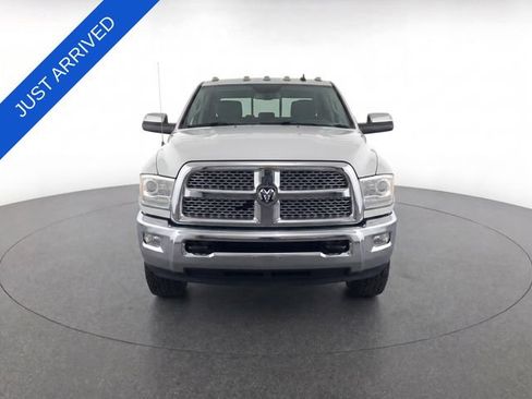 Used 2016 RAM 3500 Laramie AWD/4WD image 12