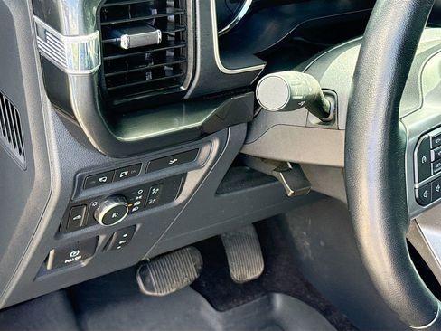 Used 2022 Ford F150 XLT w/ Equipment Group 302A High AWD/4WD image 11