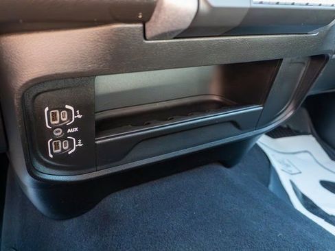 Used 2024 RAM 2500 Tradesman w/ Chrome Appearance Group AWD/4WD image 28