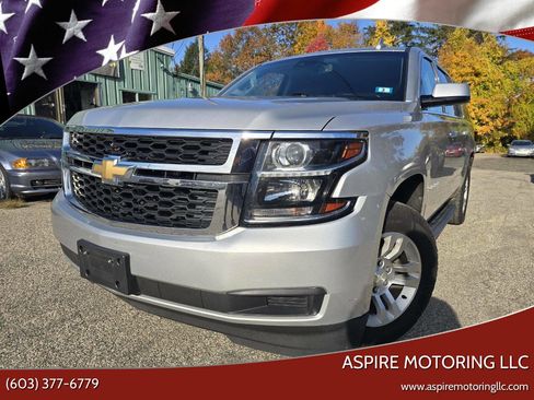 Used 2018 Chevrolet Suburban LT image 1