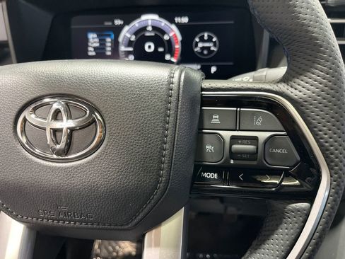 New 2025 Toyota Tundra Platinum AWD/4WD image 21