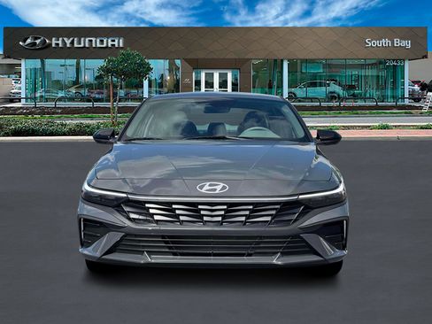 New 2026 Hyundai Elantra Sport image 12