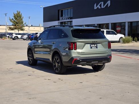 New 2026 Kia Sorento X-Line EX image 3