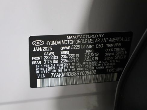 Used 2025 Hyundai Ioniq 5 SE RWD image 36