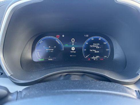 Used 2023 Toyota Highlander Limited image 11