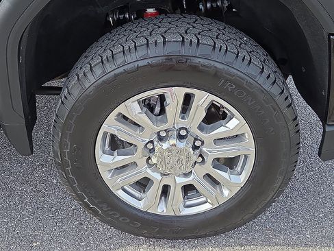 Certified 2021 GMC Sierra 2500 Denali image 7