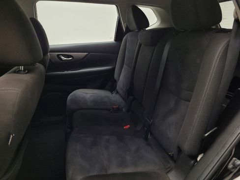Used 2015 Nissan Rogue S FWD image 18