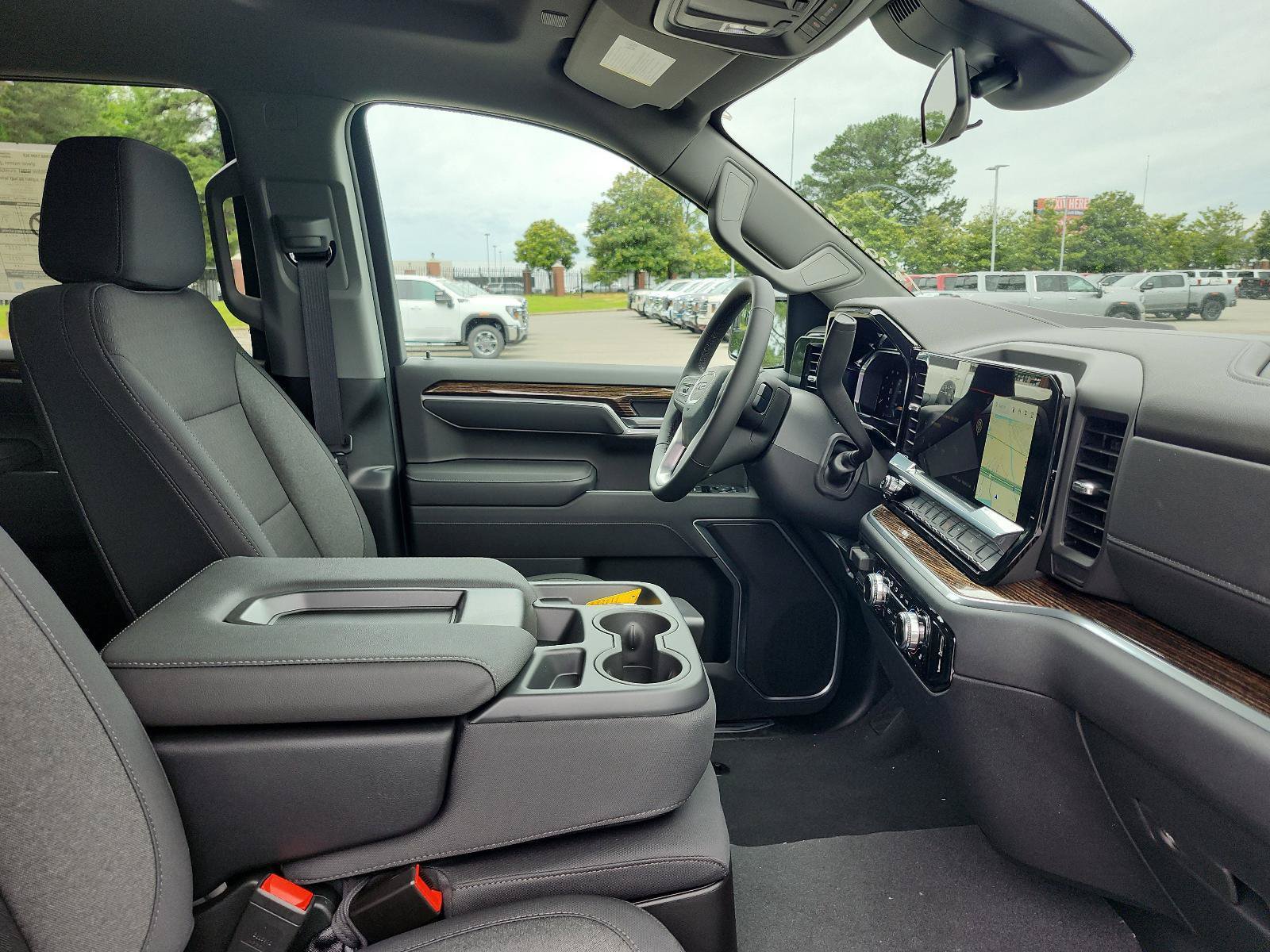 New 2026 GMC Sierra 1500 SLE AWD/4WD image 8