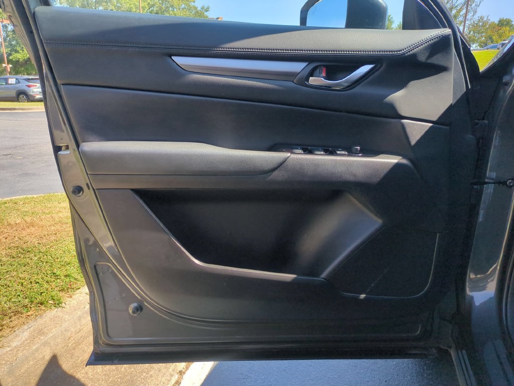 Used 2025 MAZDA CX-5 AWD 2.5 S w/ Select Package image 11