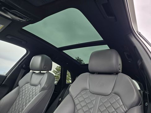 Certified 2023 Audi SQ5 Premium Plus w/ Premium Plus Package image 28