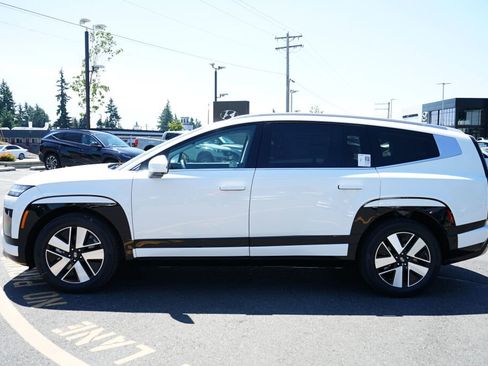 New 2026 Hyundai Ioniq 9 SEL image 6