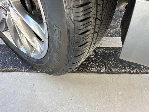 Used 2023 Buick Enclave Avenir w/ Avenir Technology Package FWD image 13
