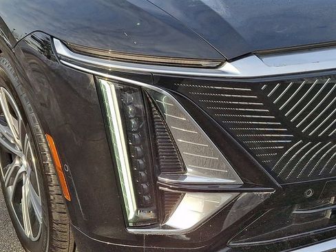 Certified 2025 Cadillac Lyriq Luxury w/ LPO, Floor Liner Package image 10