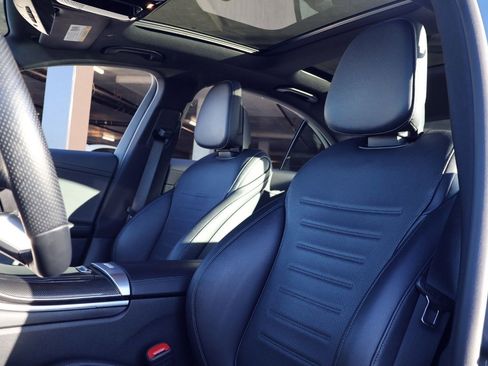 Used 2022 Mercedes-Benz C 300 Sedan image 5