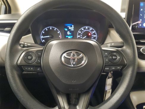 Used 2024 Toyota Corolla LE image 19