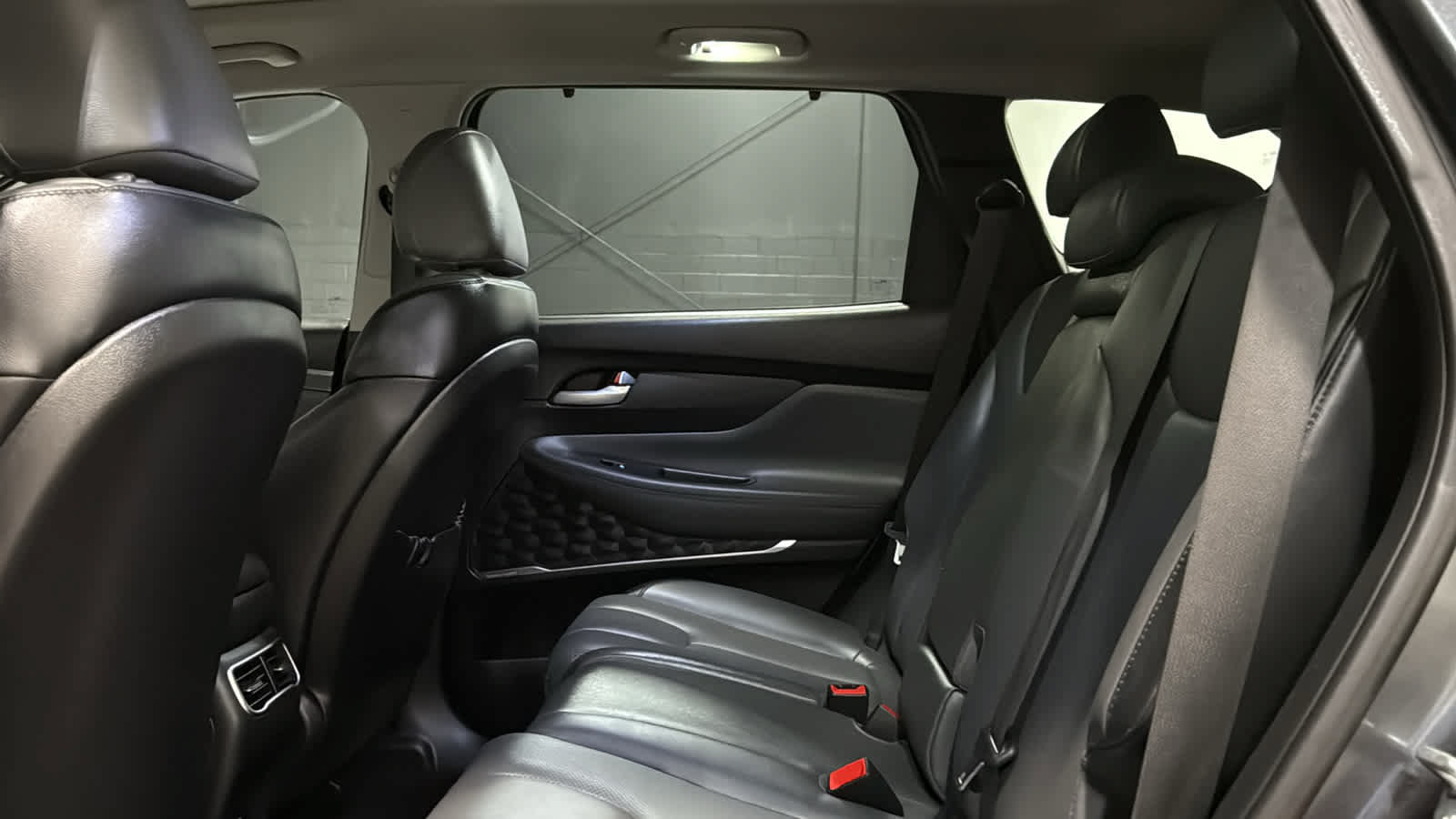 Used 2023 Hyundai Santa Fe SEL w/ Premium Package AWD/4WD image 21
