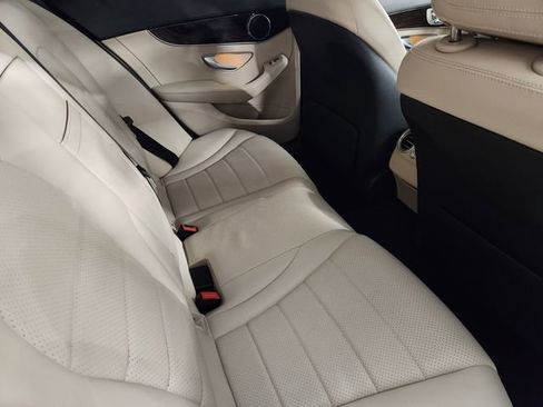 Used 2021 Mercedes-Benz C 300 Sedan image 32