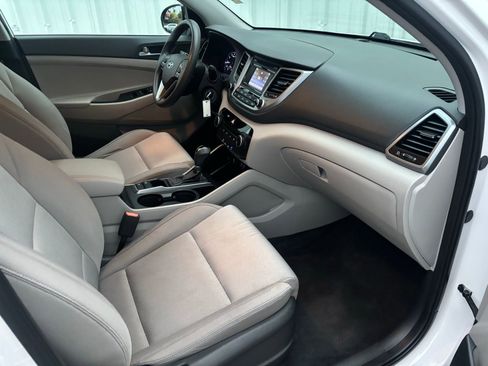 Used 2016 Hyundai Tucson SE w/ Option Group 02 image 35
