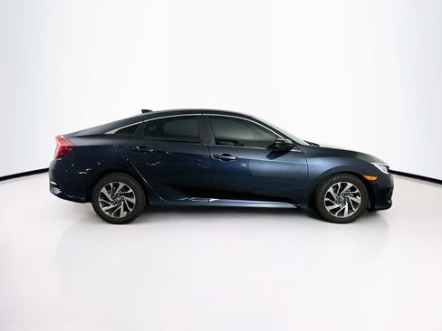 Used 2018 Honda Civic EX image 10