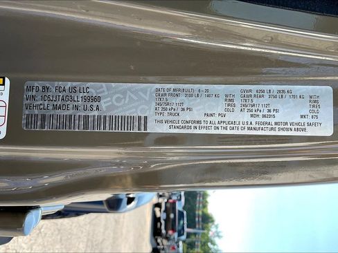 Used 2020 Jeep Gladiator Sport AWD/4WD image 32