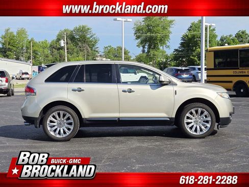 Used 2011 Lincoln MKX 2WD w/ 101A Rapid Spec Order Code image 2