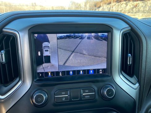 Used 2022 Chevrolet Silverado 1500 LTZ w/ LTZ Premium Package image 22