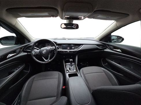 Used 2019 Buick Regal Preferred FWD image 12