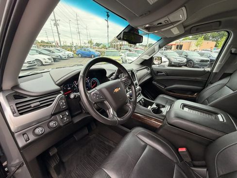 Used 2017 Chevrolet Tahoe LT w/ Luxury Package AWD/4WD image 14