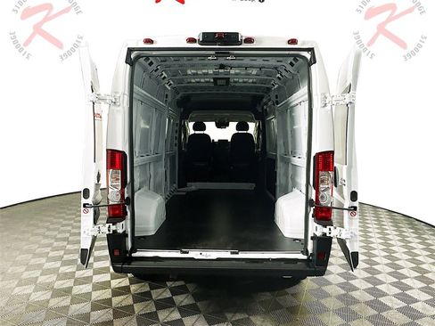 New 2025 RAM ProMaster 3500 w/ Quick Order Package 22G SLT image 16