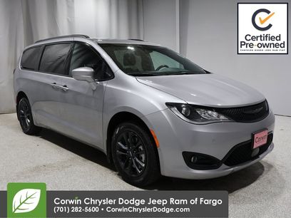 Certified 2020 Chrysler Pacifica Touring-L w/ Advanced Safetytec Group
