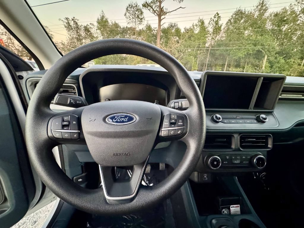 Used 2024 Ford Maverick XL FWD image 15