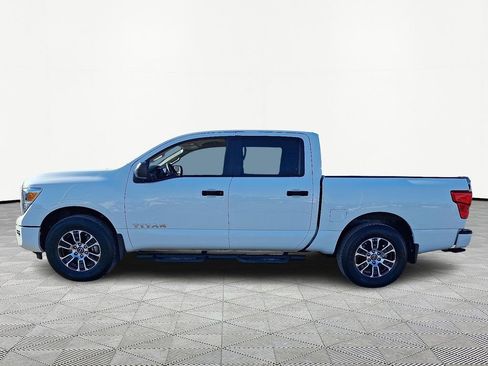 Used 2024 Nissan Titan SV w/ Accessory Utility Package image 4
