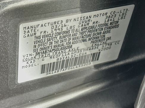 Used 2016 Nissan Sentra SV FWD image 12