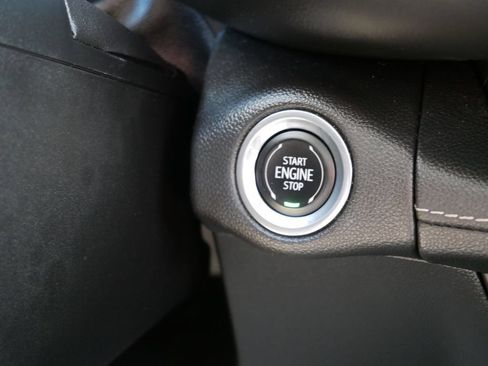 Used 2023 Buick Envision Avenir AWD/4WD image 36